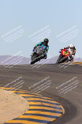 media/Dec-18-2022-SoCal Trackdays (Sun) [[8099a50955]]/Turns 9 and 10 Set 1 (1045am)/